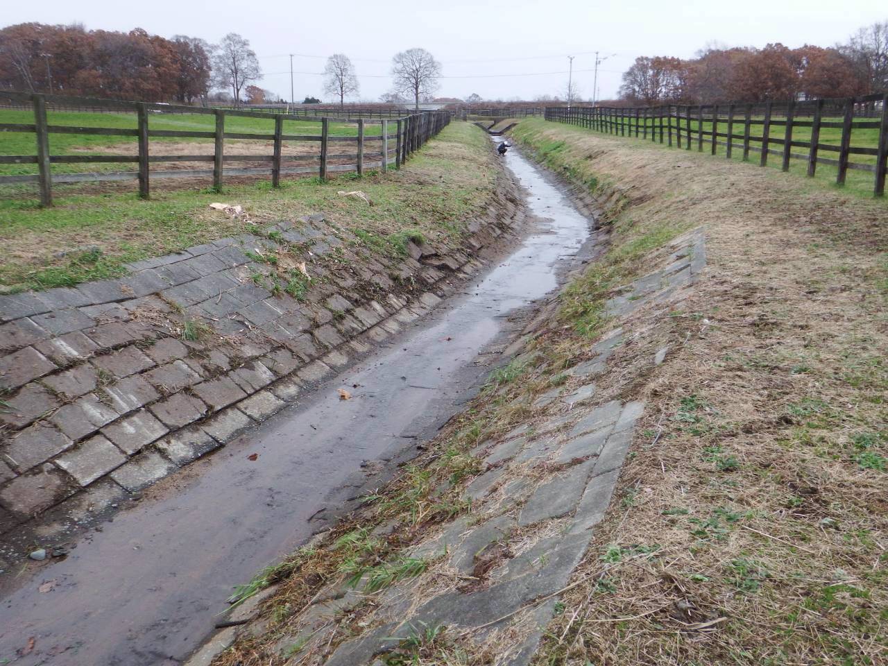 令和7年12月　普通河川オコタン川　河川整備工事